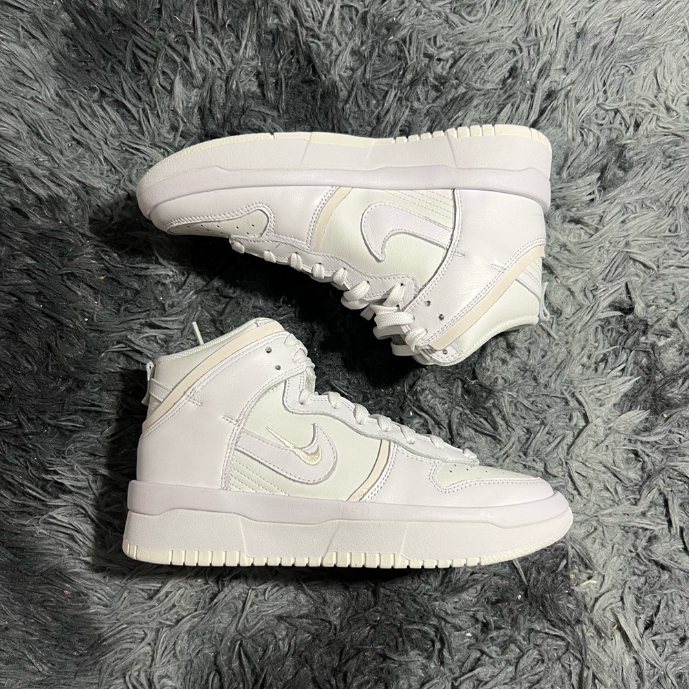 Women’s Dunks High - White